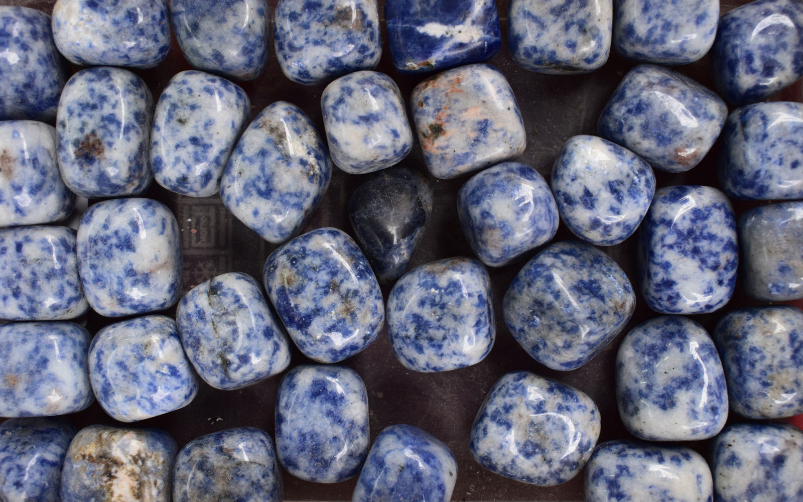 blue sodalite stones
