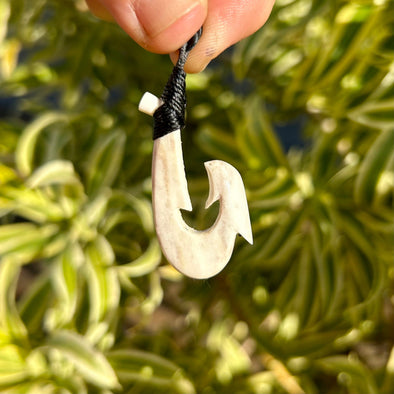 Carved Bone Fish Hook Necklace - Black Strand, by Salesi Maile – The Kauai  Store