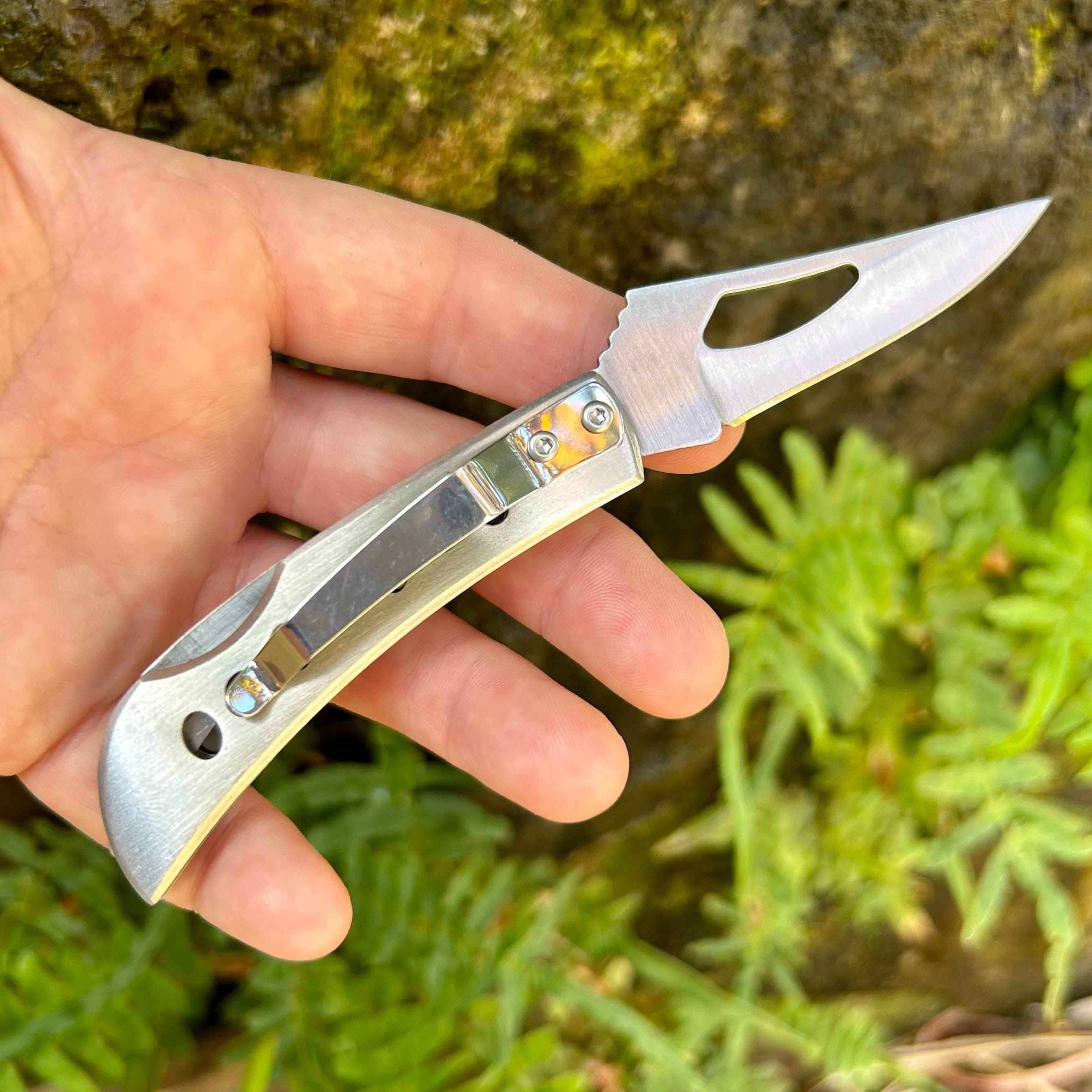 Pocket Knives | Scrimshaw Knives | Whaler's Locker