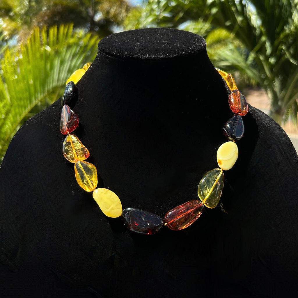 Black amber necklace fashion