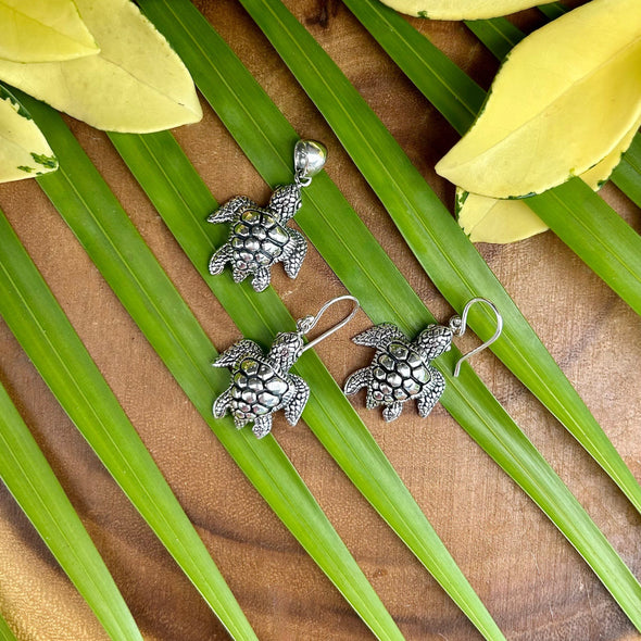 Detailed Sea Turtle Dangle Earrings and Pendant