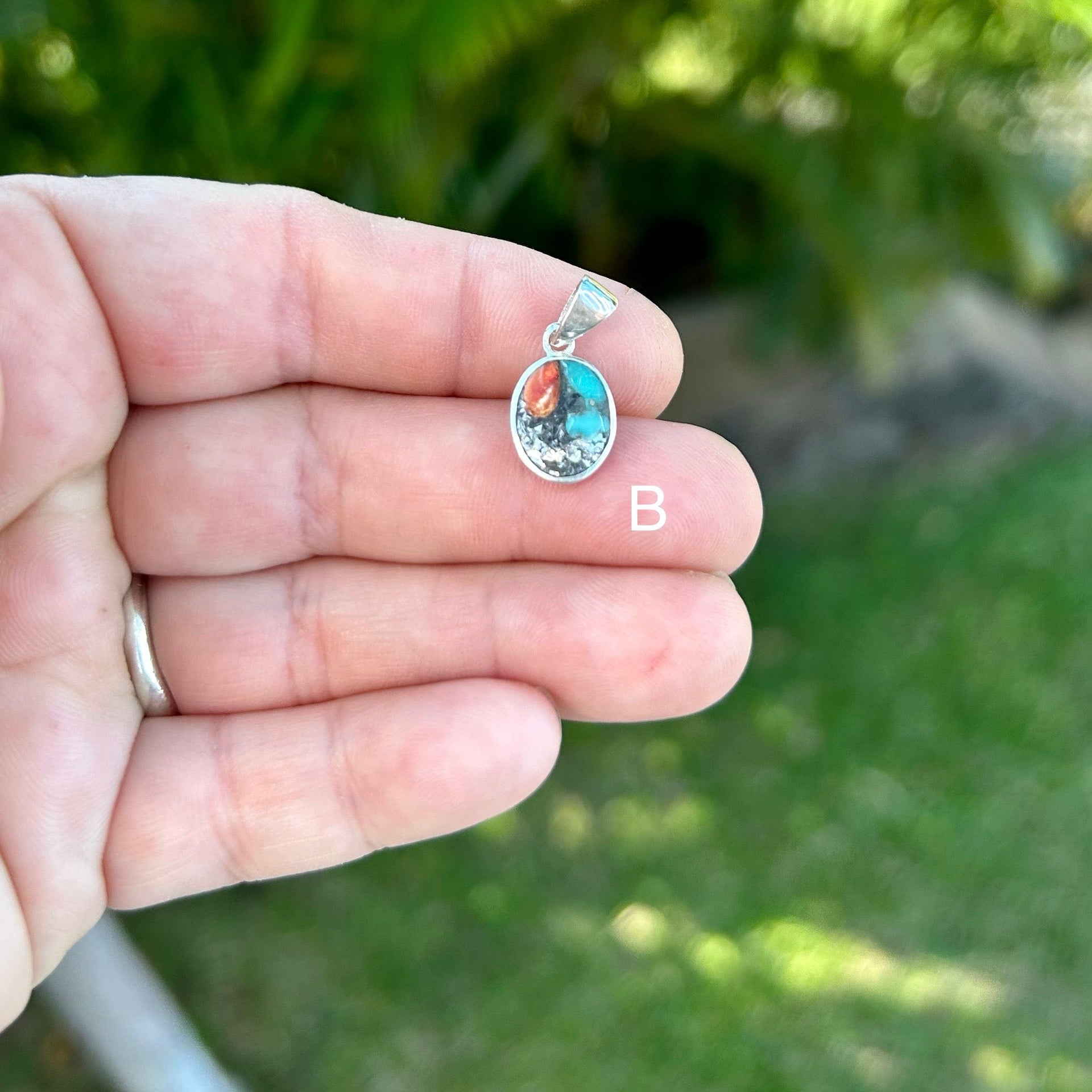 Lālani Black Coral Composite Small Oval Pendant with Turquoise, Lapis Lazuli, and Spiny Oyster