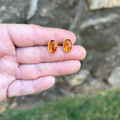 Oval Baltic Amber Post Earrings- BAER26