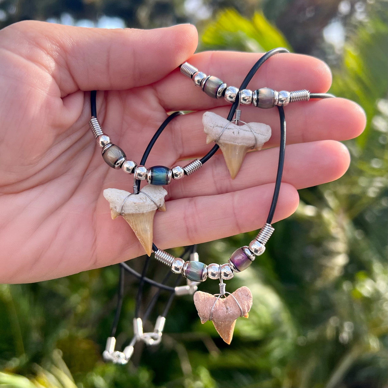 Shark Tooth Mood Bead Necklace