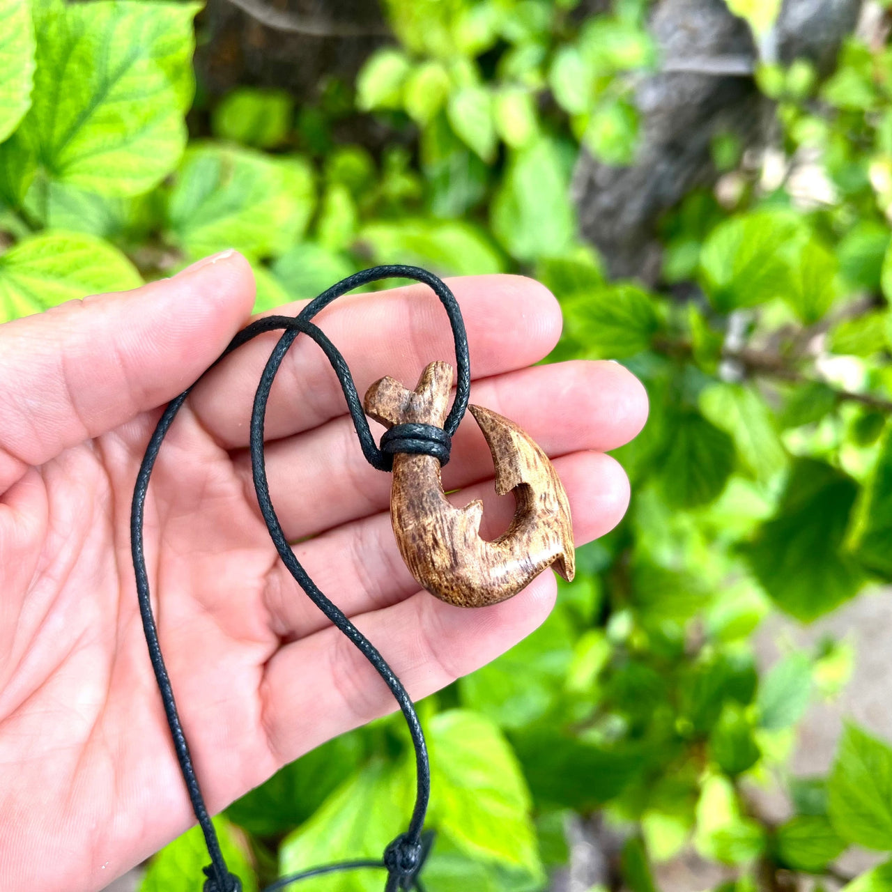 Curly Mango Wood Maui Fish Hook- FHDH03